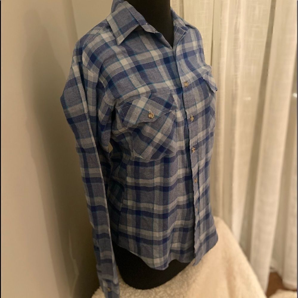 American Eagle Outfitters vintage Blue plaid shirt